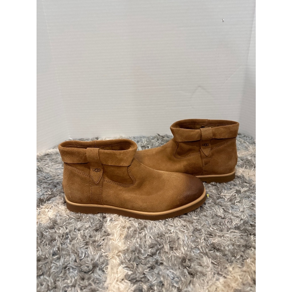 Women's UGG Boots Brown Size 7.5